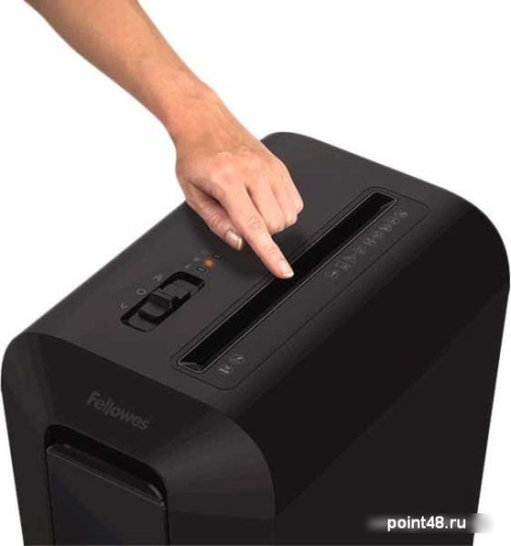 Купить Шредер Fellowes PowerShred LX65 черный (секр.P-4)/перекрестный/10лист./22лтр./скрепки/скобы/пл.карты в Липецке фото 3