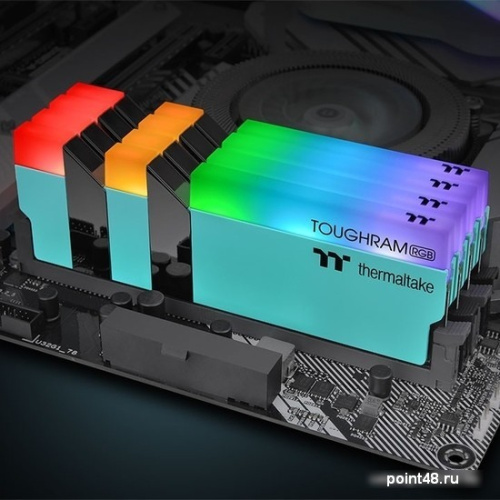 Оперативная память Thermaltake ToughRam RGB 2x8ГБ DDR4 3600 МГц RG27D408GX2-3600C18A фото 3